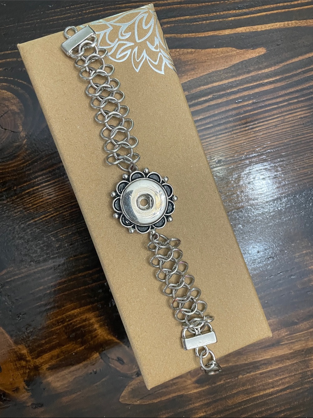 Silver Floral Chain Snap Bracelet - Unbranded